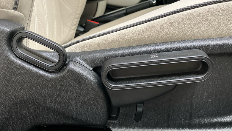 MINI Hatchback 1.5 Cooper Exclusive 3dr Auto Petrol Hatchback